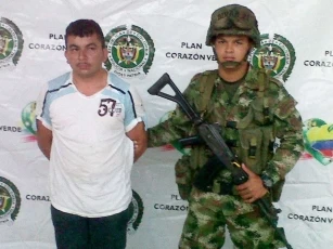Alias Jeta de Yegua fue capturado por el Ejército en la zona rural de mesetas en el departamento del Meta.